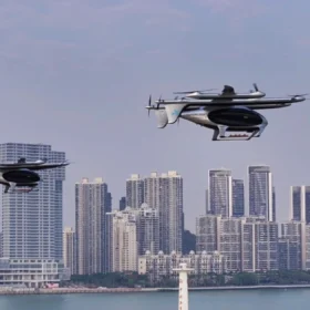 AutoFlight - two planes taking off - Shenzhen-Zhuhai (1)